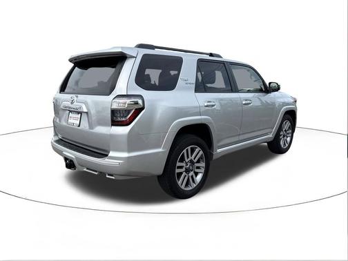 Classic Silver Metallic 2024 Toyota 4Runner TRD Sport