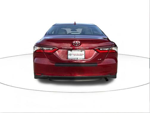 Ruby Flare Pearl 2022 Toyota Camry LE