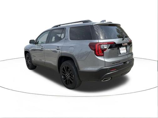 2022 GMC Acadia FWD SLT