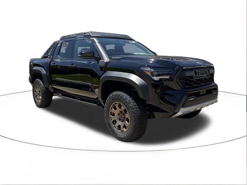 2025 Toyota Tacoma Hybrid Trailhunter