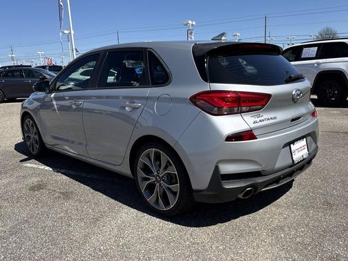 2020 Hyundai Elantra GT Base