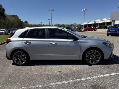 2020 Hyundai Elantra GT Base