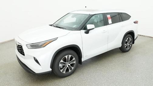 2026 Toyota Highlander Hybrid XLE