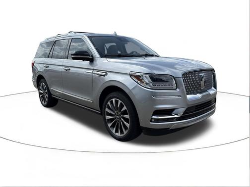 Silver Radiance 2021 Lincoln Navigator Reserve