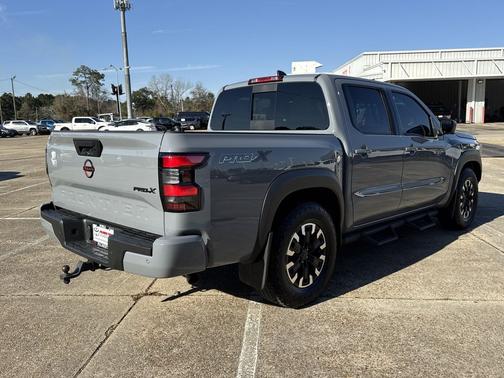 2024 Nissan Frontier PRO-X