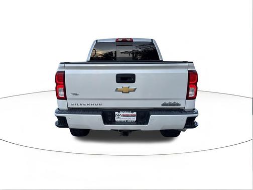 2018 Chevrolet Silverado 1500 High Country