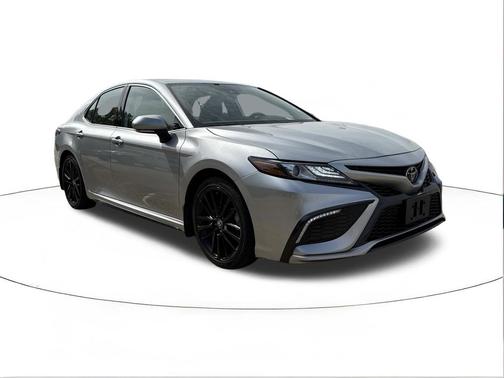 Celestial Silver Metallic 2024 Toyota Camry XSE
