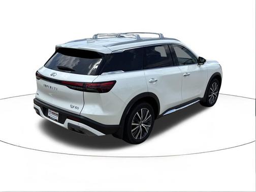 2025 INFINITI QX60 SENSORY