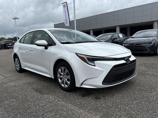 Ice Cap 2025 Toyota Corolla Hybrid LE