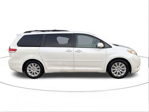 2011 Toyota Sienna Limited