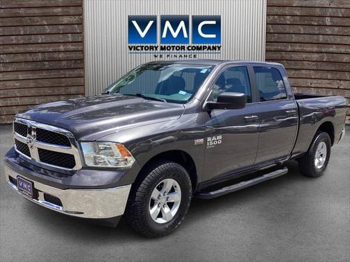 2019 RAM 1500 SLT