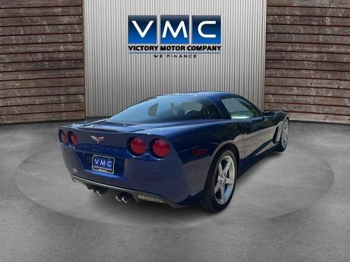 2005 Chevrolet Corvette Base