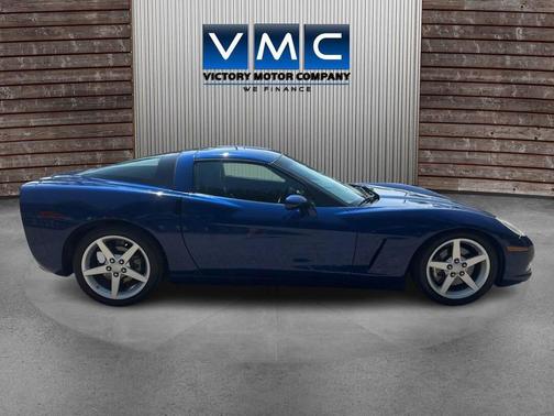 2005 Chevrolet Corvette Base