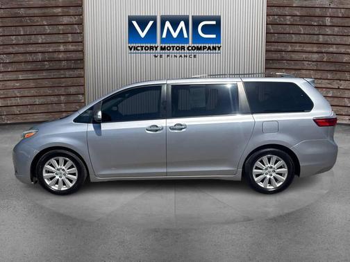 2017 Toyota Sienna Limited Premium