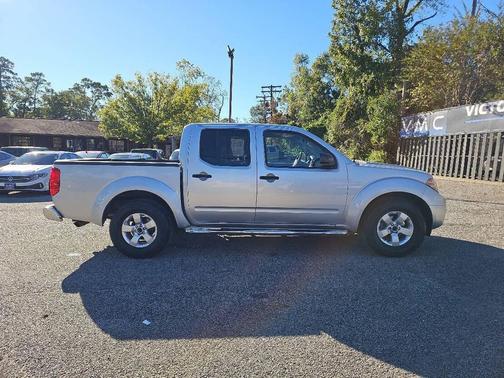 2012 Nissan Frontier SV