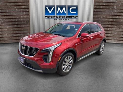 2023 Cadillac XT4 Premium Luxury
