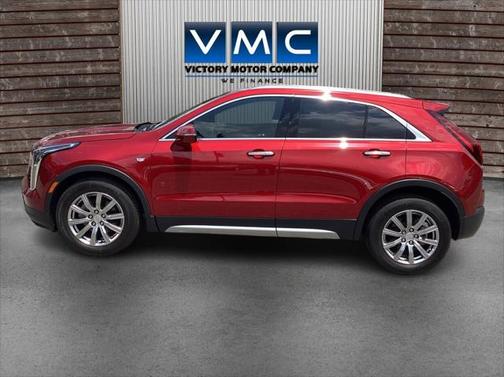 2023 Cadillac XT4 Premium Luxury