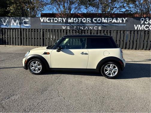 2013 MINI Hardtop Cooper