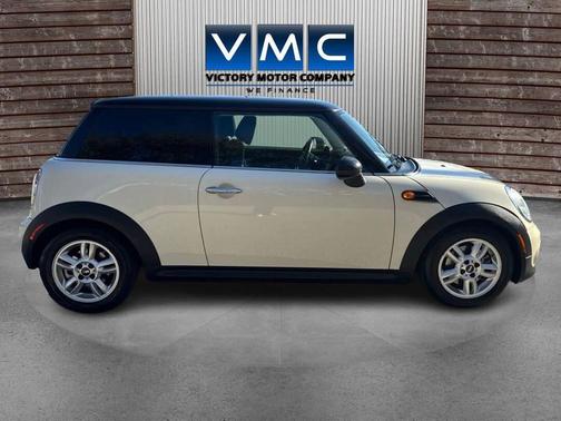 2013 MINI Hardtop Cooper