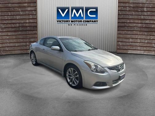 2010 Nissan Altima 3.5 SR