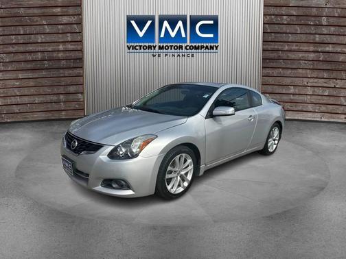 2010 Nissan Altima 3.5 SR