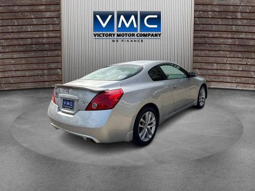 2010 Nissan Altima 3.5 SR