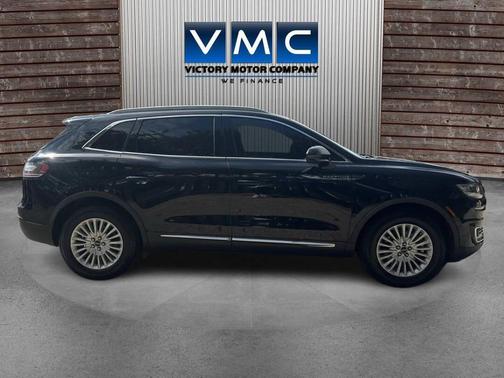 2019 Lincoln Nautilus Standard