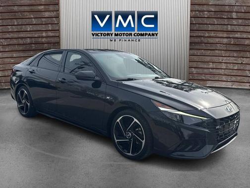 2023 Hyundai ELANTRA SE