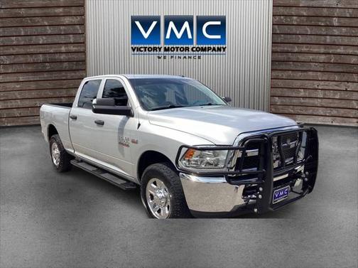 2018 RAM 2500 Tradesman Crew Cab 4x2 6'4' Box