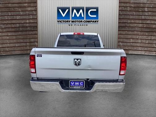 2018 RAM 2500 Tradesman Crew Cab 4x2 6'4' Box