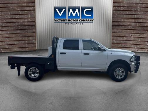 2017 RAM 2500 Tradesman Crew Cab 4x4 6'4' Box