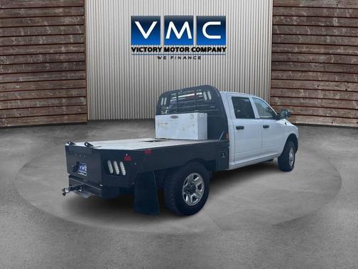 2017 RAM 2500 Tradesman Crew Cab 4x4 6'4' Box