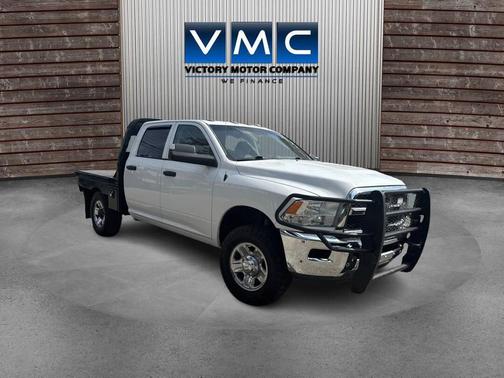 2017 RAM 2500 Tradesman Crew Cab 4x4 6'4' Box