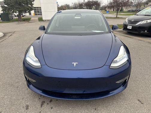 2019 Tesla Model 3 Standard Range Plus