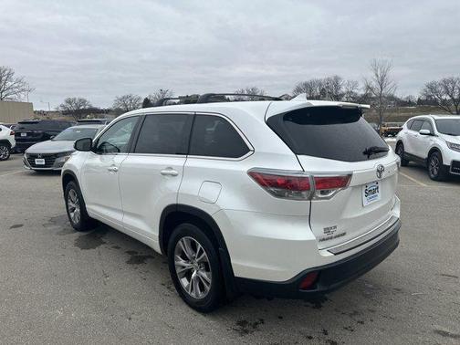2015 Toyota Highlander LE
