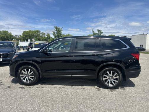 Crystal Black Pearl 2022 Honda Pilot AWD EX-L