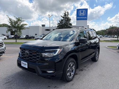 Crystal Black Pearl 2023 Honda Passport AWD TrailSport