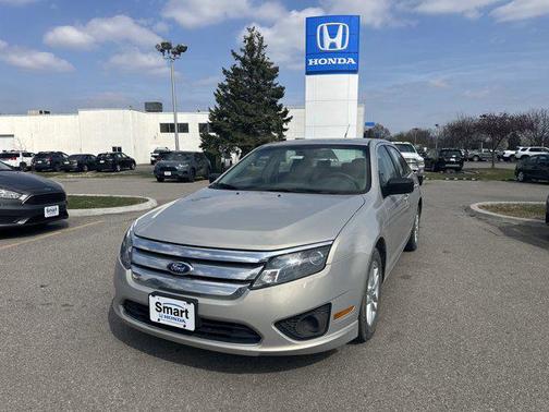 2010 Ford Fusion S