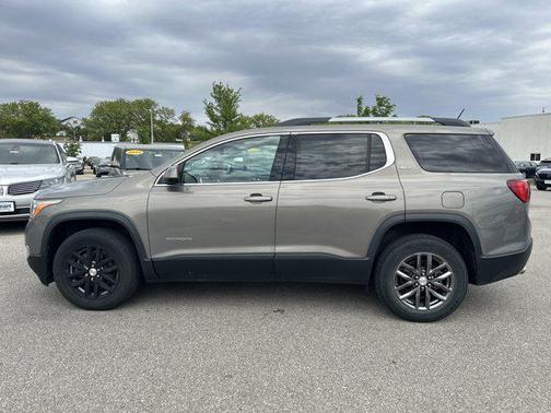 Pepperdust Metallic 2019 GMC Acadia SLT-1