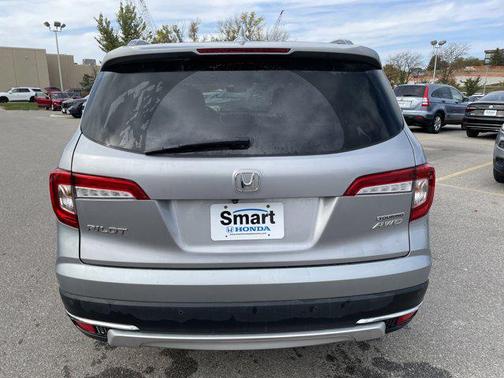 2021 Honda Pilot Touring 8-Passenger