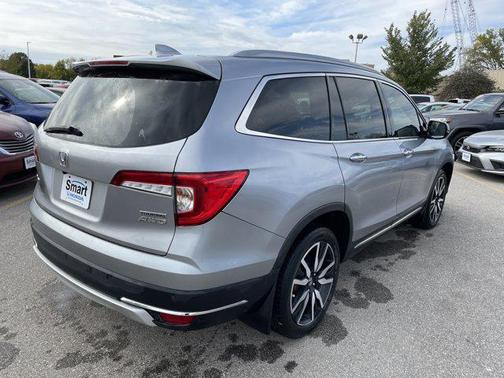 2021 Honda Pilot Touring 8-Passenger