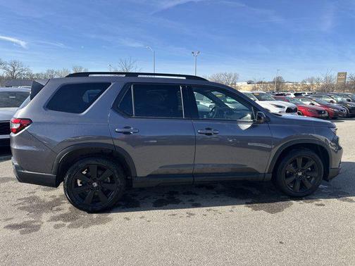2025 Honda Pilot Black Edition