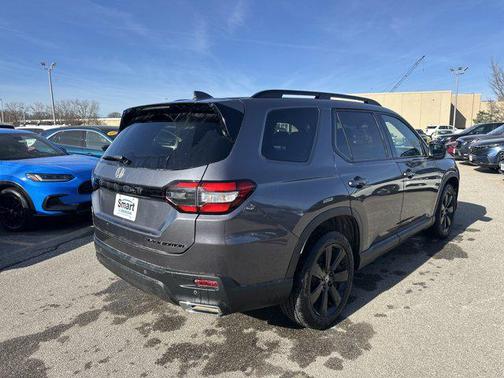 2025 Honda Pilot Black Edition