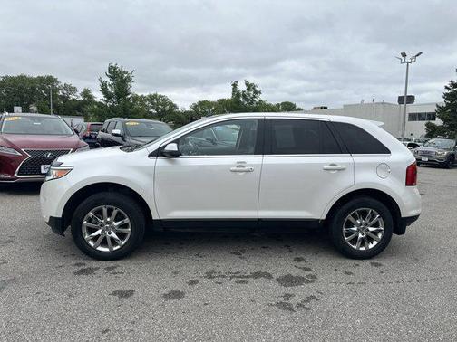 White Platinum Clearcoat Metallic 2011 Ford Edge Limited