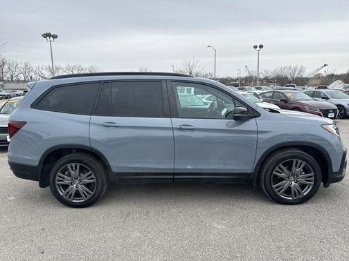 2022 Honda Pilot AWD Sport