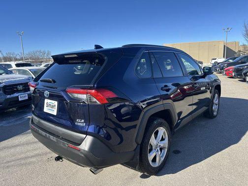 2021 Toyota RAV4 Hybrid XLE Premium