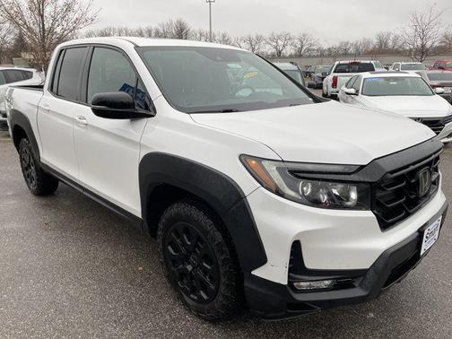 2023 Honda Ridgeline Black