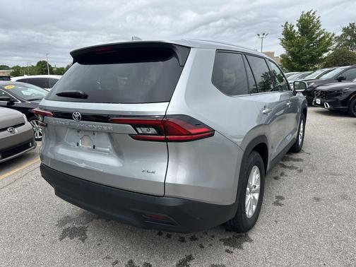 Celestial Silver Metallic 2025 Toyota Grand Highlander XLE