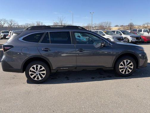 Magnetite Gray Metallic 2022 Subaru Outback Premium