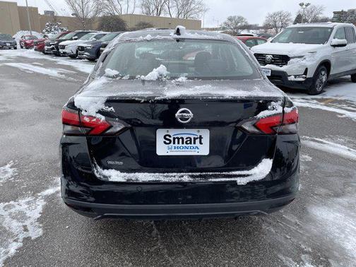 2021 Nissan Versa 1.6 SV